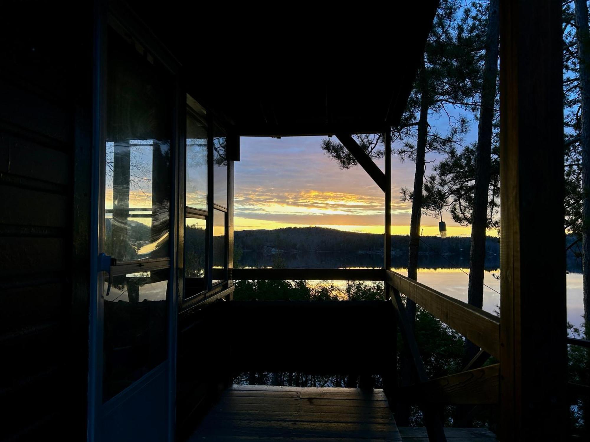 Paddler'S Rest Lakeside Cabins And Motel Long Lake ภายนอก รูปภาพ