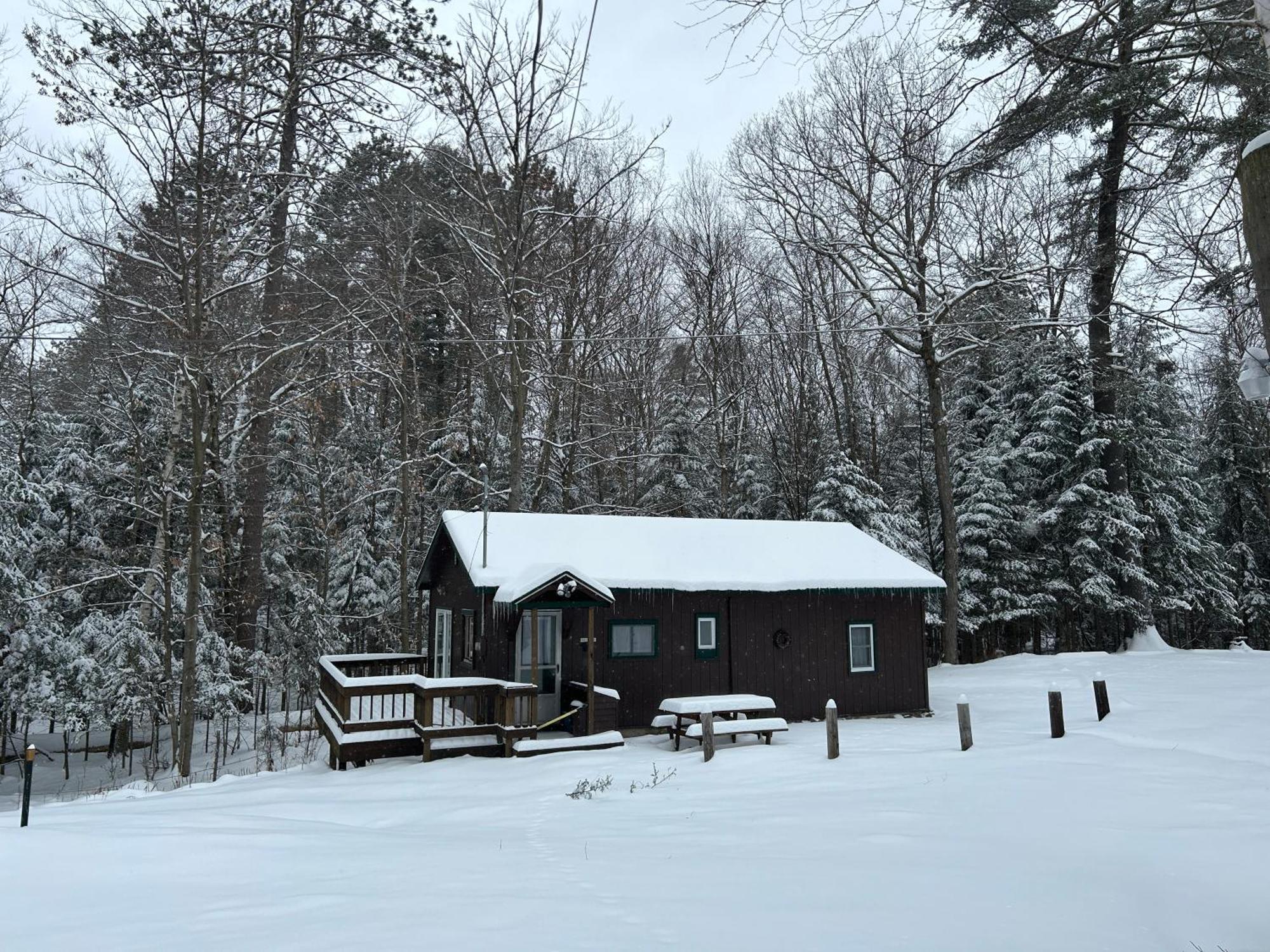 Paddler'S Rest Lakeside Cabins And Motel Long Lake ภายนอก รูปภาพ